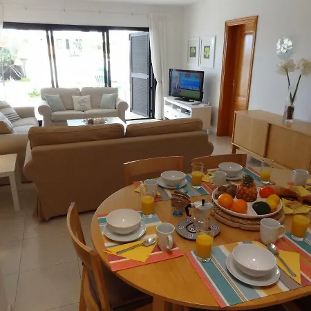 Villa Sol Y Luna - Heated Pool - Bbq - Car Not Essential *