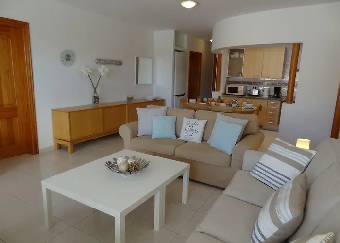 Villa Sol Y Luna - Heated Pool - Bbq - Car Not Essential *