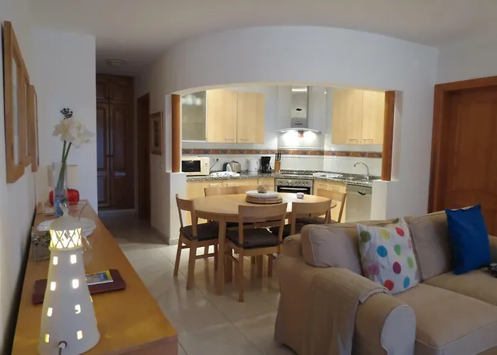 Villa Sol Y Luna - Heated Pool - Bbq - Car Not Essential